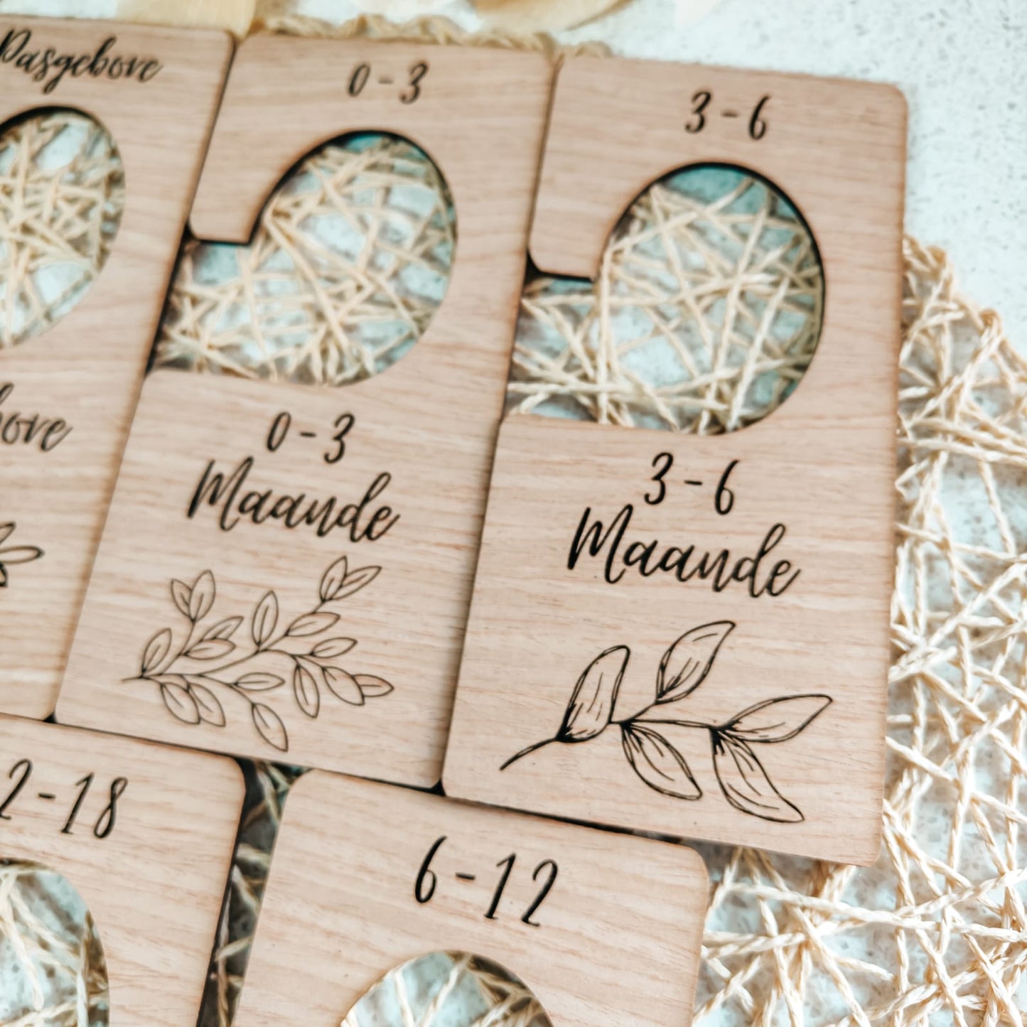 Closet Dividers - Leaves