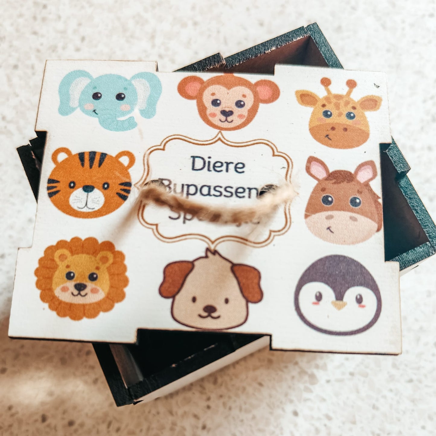 Memory Matching Game - Animals / Diere