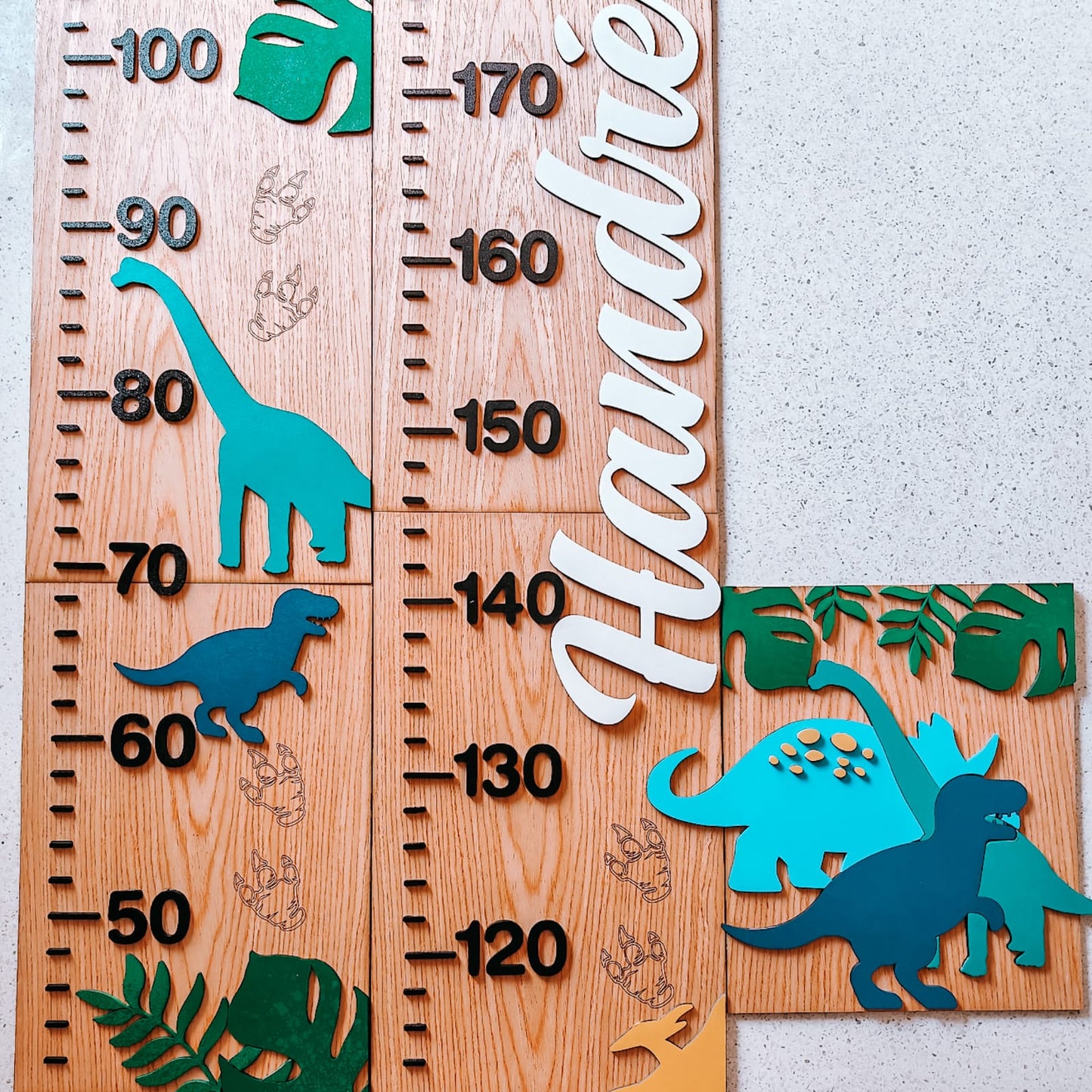 Growth Chart - Dinosaurs